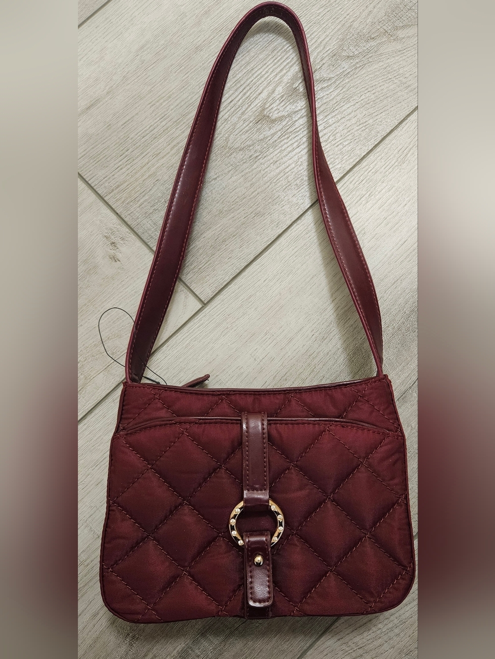 VINTAGE NINE WEST QUILTED WINE BURGUNDY GOLD RING CHARM MINI PURSE